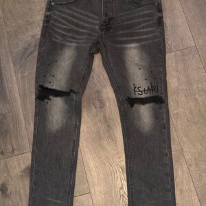 Men's Black Distressed Jeans